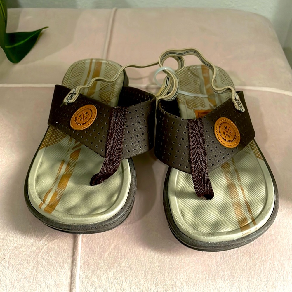 Boys sandals